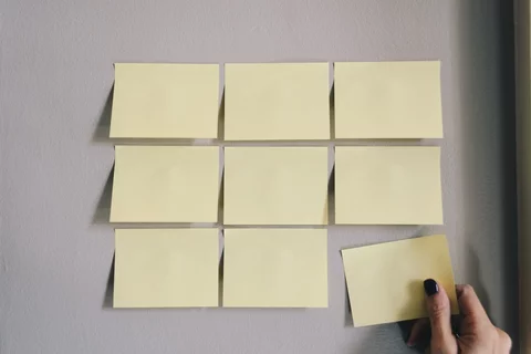 Sticky Notes in a Grid