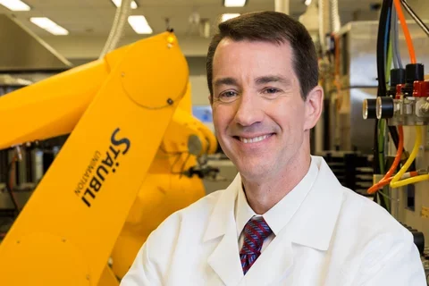 Dr-Chris-Austin1