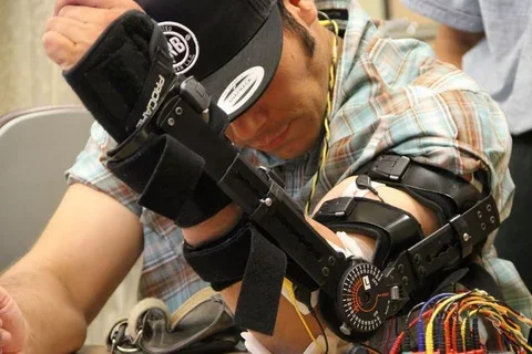 Spinal Stimulator Recaptures Hand Motion, Strength after Cervical Spinal Cord Injury