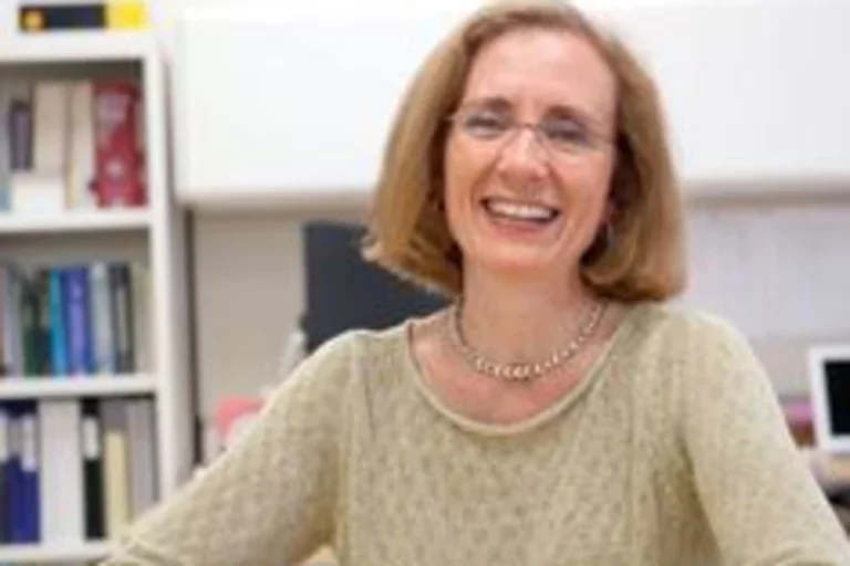 Carol Mangione