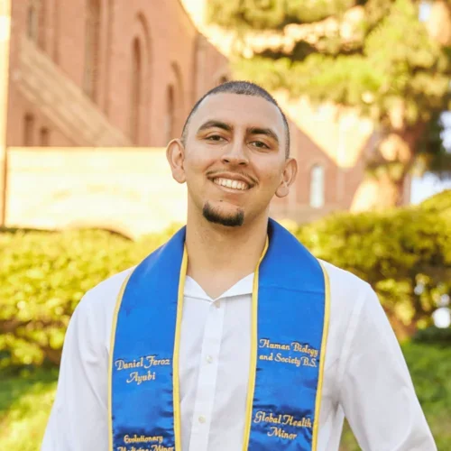 Daniel Ayubi headshot