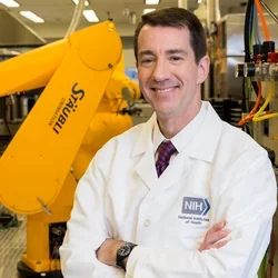 Dr-Chris-Austin1