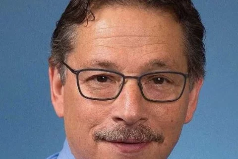 Dr. Kohn