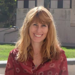 Carrie Bearden