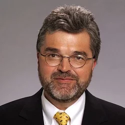 Emeran Mayer