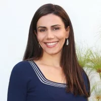 Romero, Tahmineh